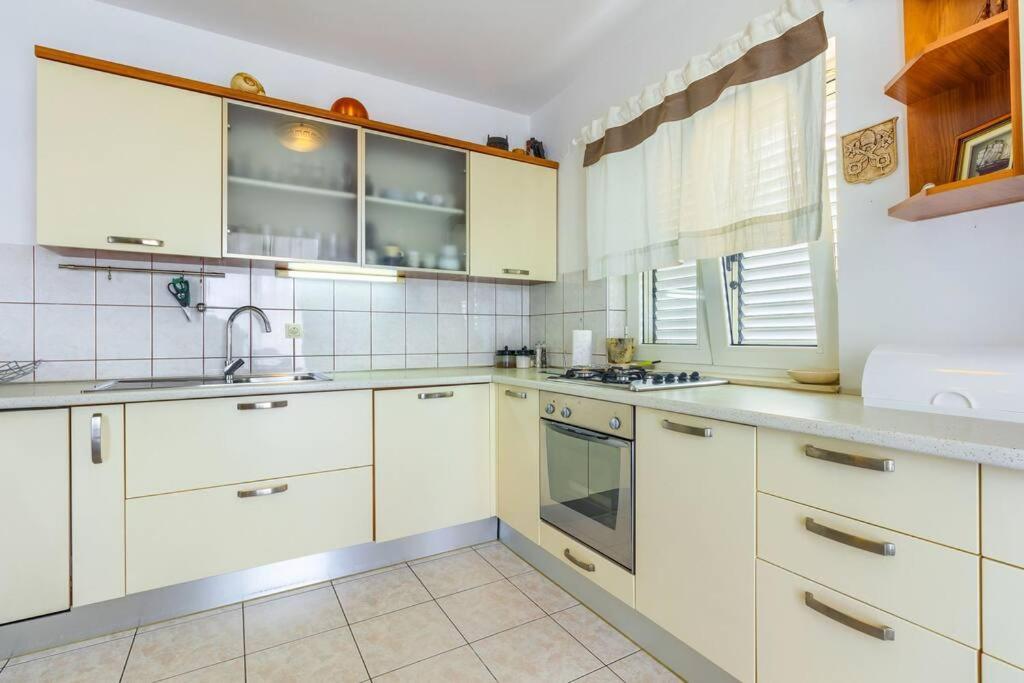 Apartment Filomena Podstrana